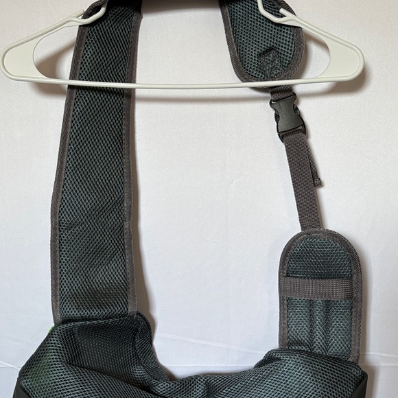 🆕Crossbody Satchel Dog Purs..ppy Carrier, Black (Green)Stylish Pet Sling Carrier - Picture 13 of 16